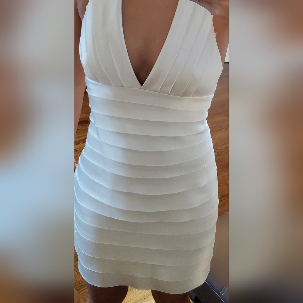 BCBG Max Azria Off-White Satin Halter Dress - Size 8 NWT